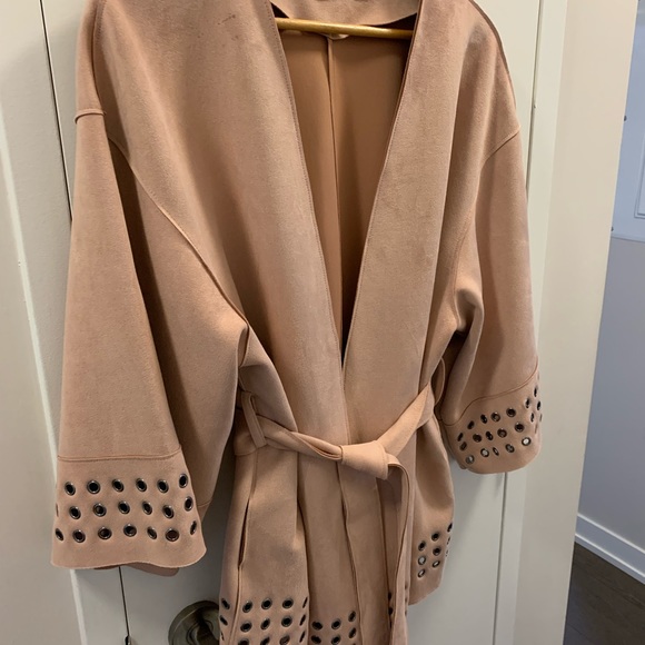 Ladies jacket - Picture 3 of 5